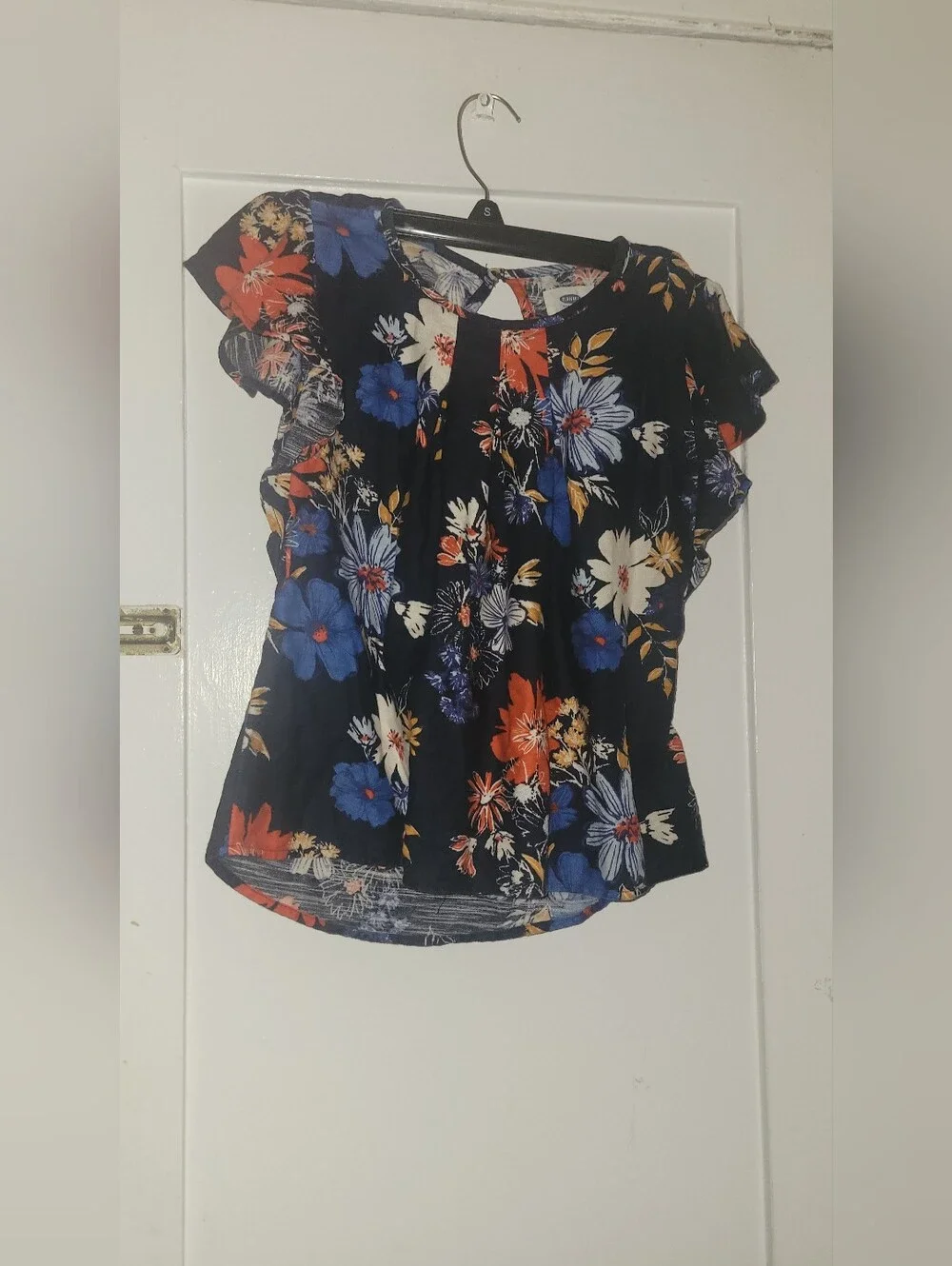 Old Navy Navy Floral Ruffle-Sleeve Blouse